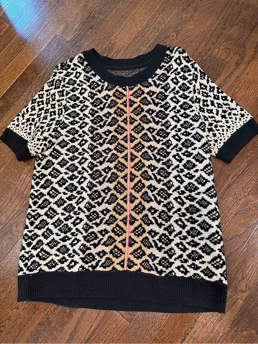 Maeve Anthropologie Short-Sleeve Crewneck Sweater with Pink Center Trim